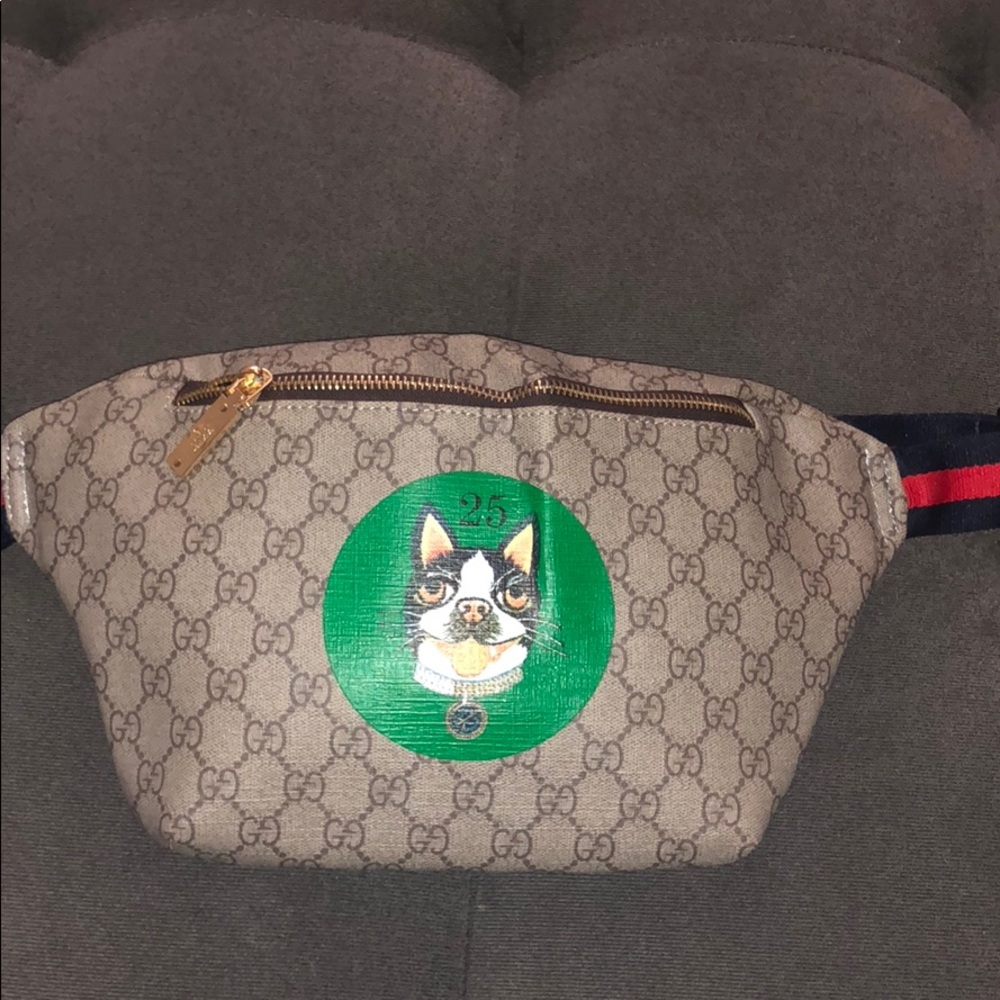 Gucci fanny pack